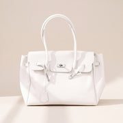 Opaline Pearl — sac à main opaque en TPU mat, blanc nacré, fond ivoire